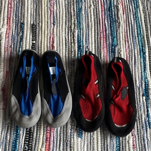 Water Shoes Sandals - Picture 1 of 7